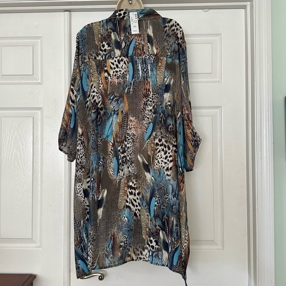 Avenue Plus Tunic Top Blouse Feather Designs NWT 26/28 - Picture 6 of 6